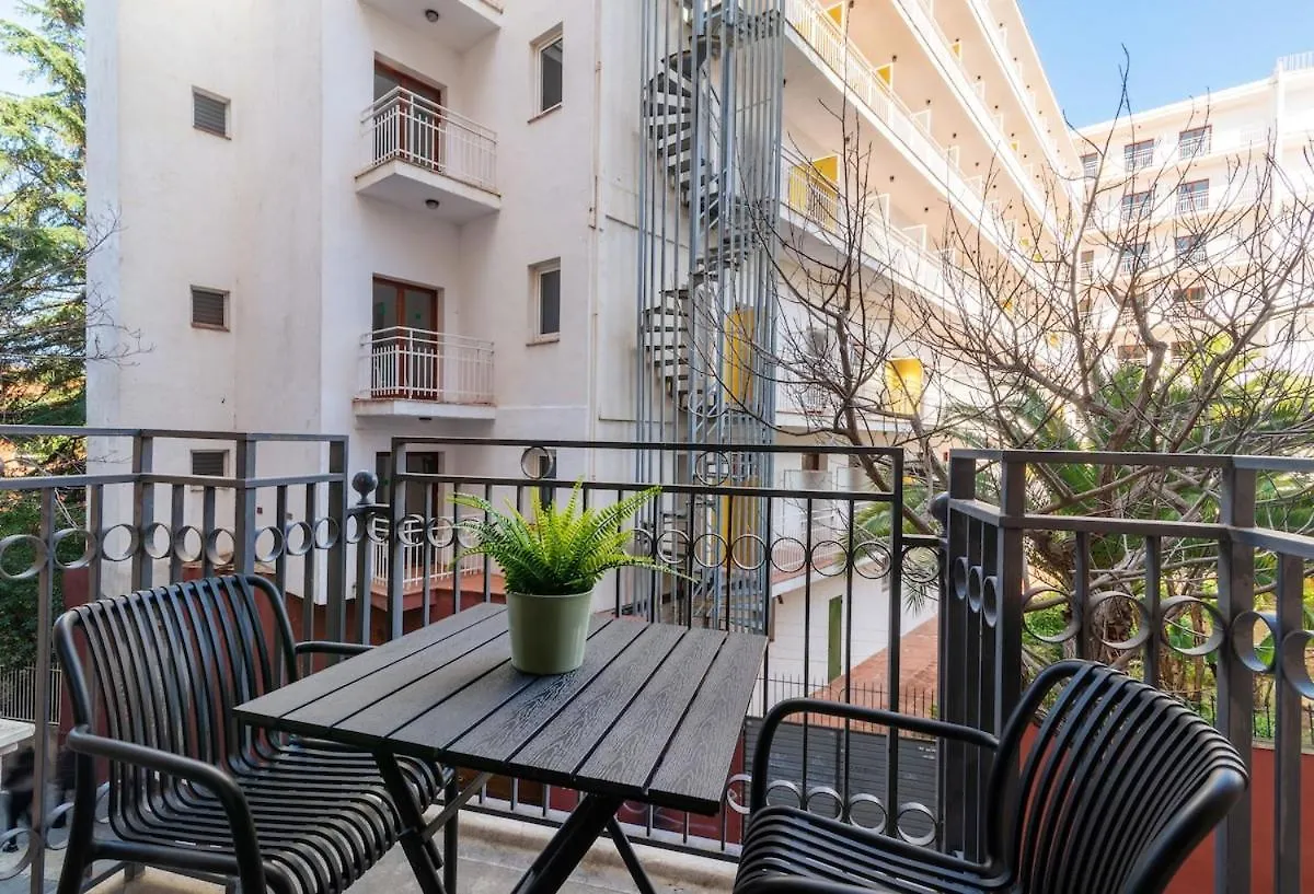 Piso Con Piscina En El Centro De Lloret De Mar Hiszpania